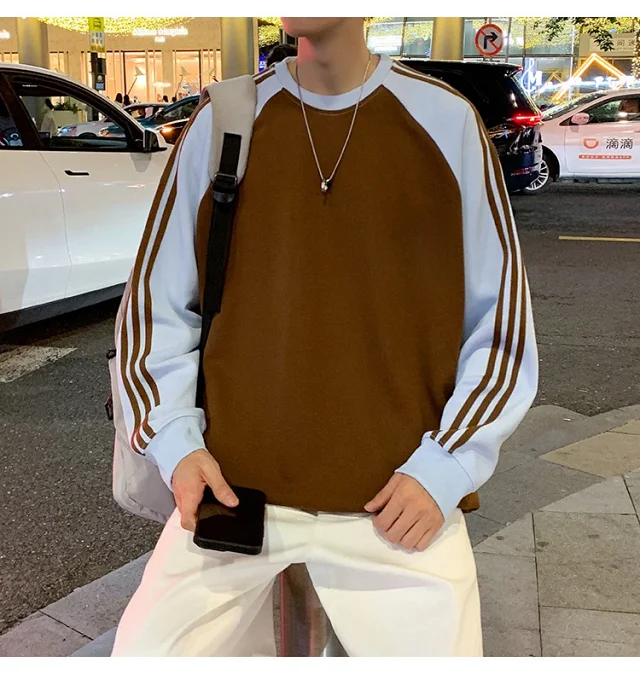 Unisex Chinese Street Oversize Striped Sweatshirt Detail