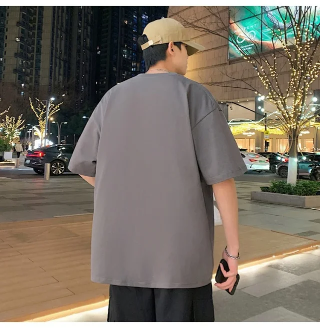 Men's Heavyweight Cotton Round Neck Tee Detail