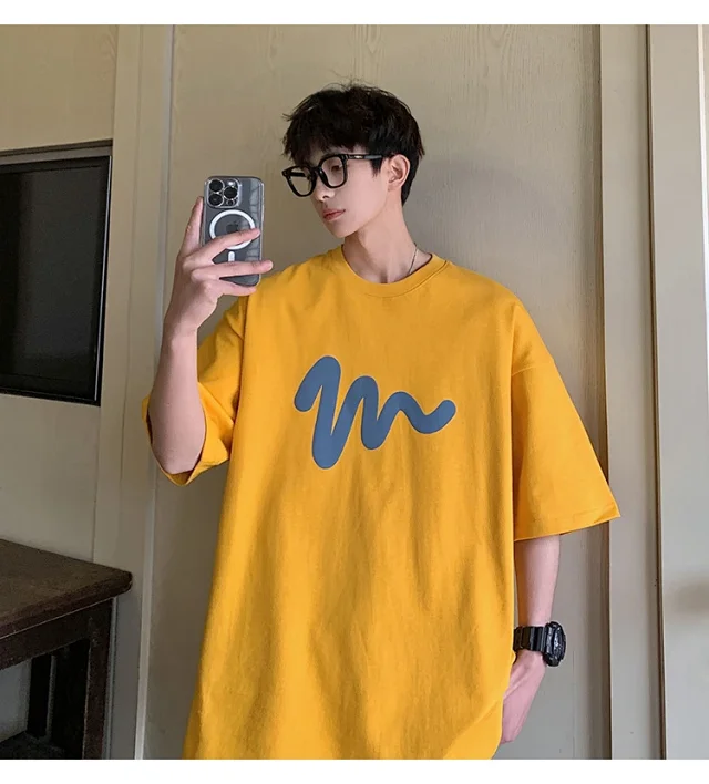 Oversized Men's Graphic Cotton Tee 2025 Detail