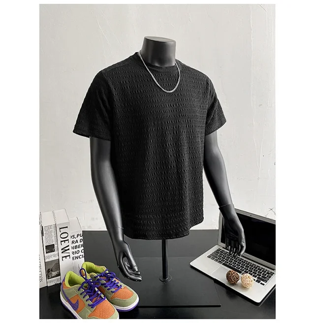Men's Summer Jacquard Clean Fit Tee Detail