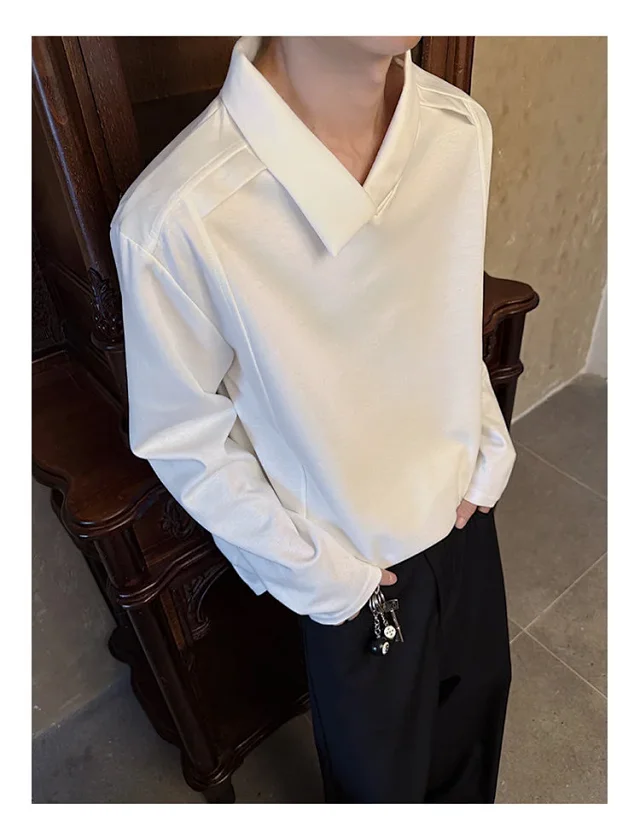 Men's White Deconstructed Polo Long Sleeve Detail
