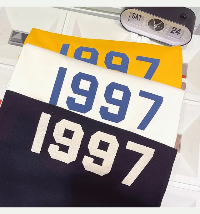 Guochao 1997 Men's HK-Retro Foam-Print Tee Detail