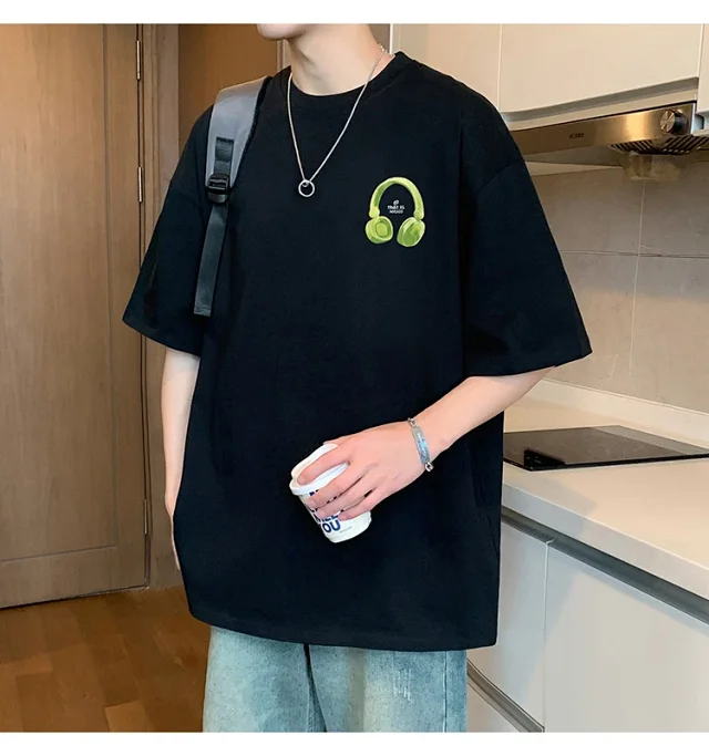 Oversized Men's Cotton Short Sleeve Tee Detail