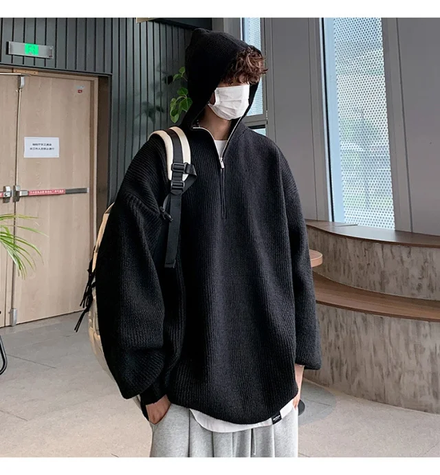 Men's Trendy Relaxed Hooded Half Zip Sweater Detail