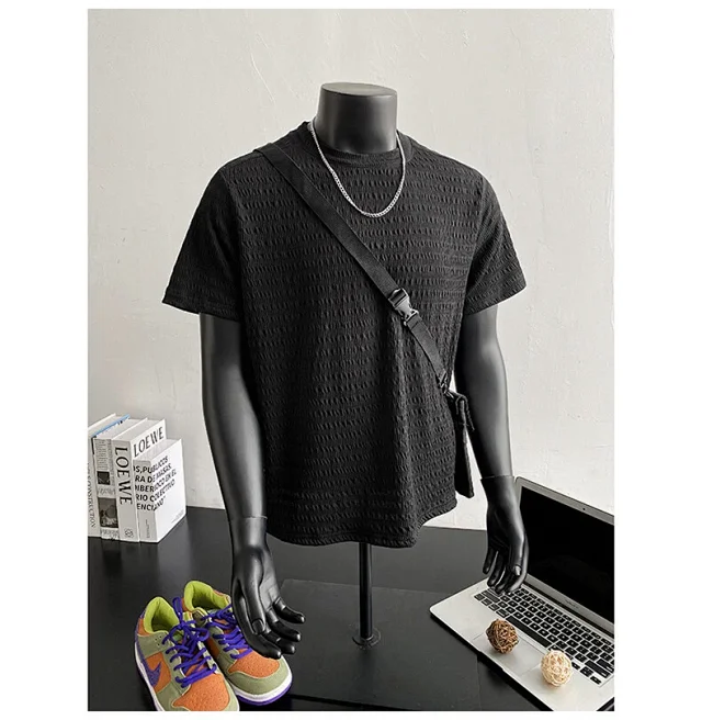 Men's Summer Jacquard Clean Fit Tee Detail
