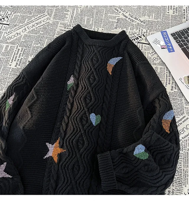 Men's Vintage Relaxed Cable Knit Sweater Detail