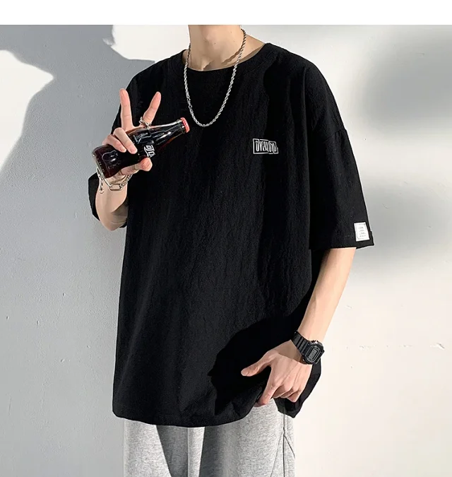 Japanese Men's Plus Size T-Shirt Detail