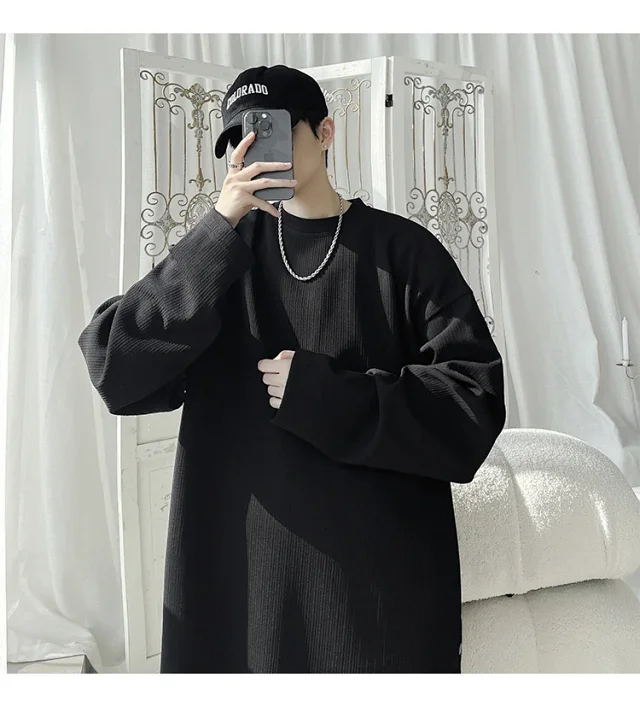 Men's Solid Textured Button-Front Long-Sleeve T-Shirt Detail