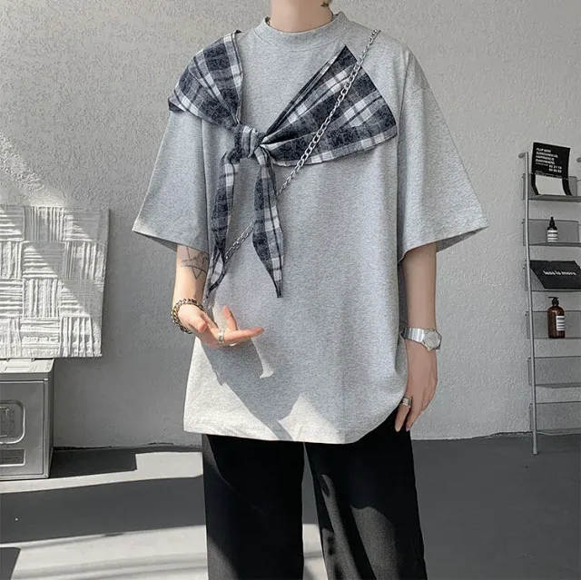 Unisex Bow Tie Short Sleeve Tee Detail