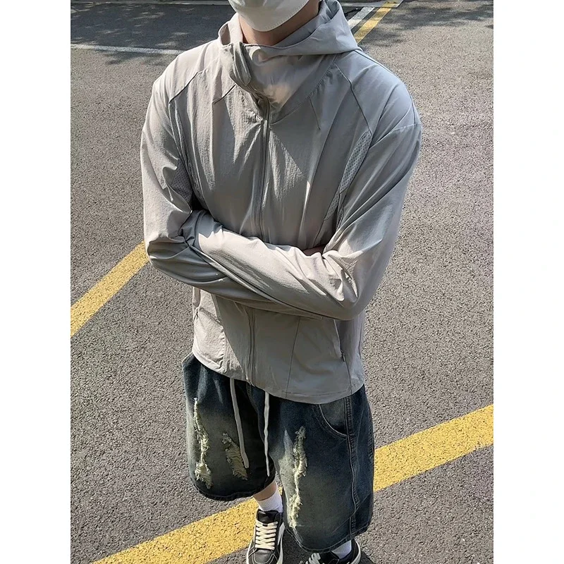Men's Laser-Perforated Quick-Dry Hooded Jacket
