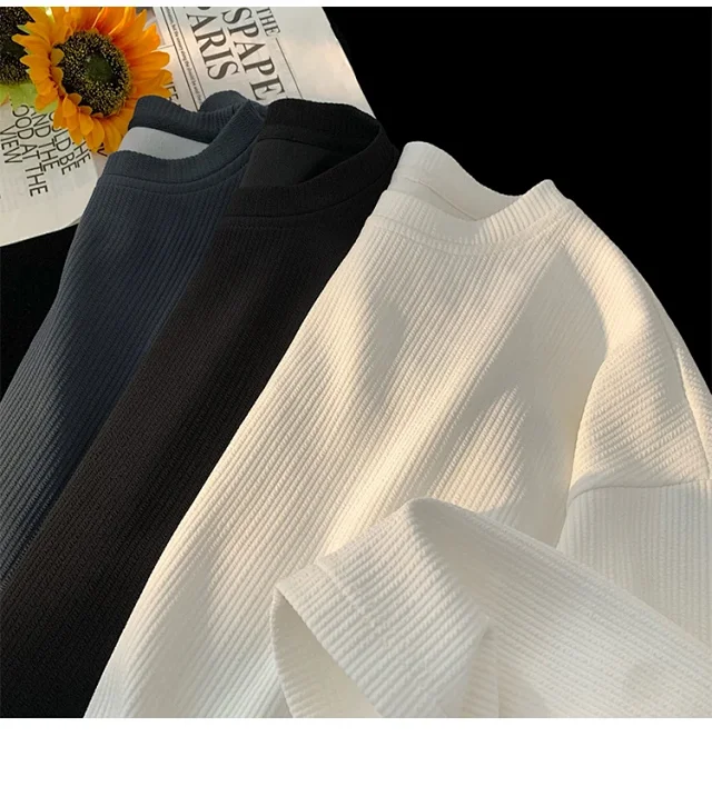 Men's Solid Textured Button-Down Long-Sleeve T-Shirt Detail