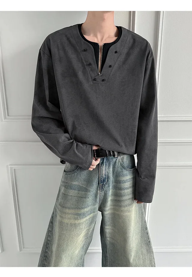 Men's Half-Zip V-Neck Tie-Dye Long-Sleeve T-Shirt Detail