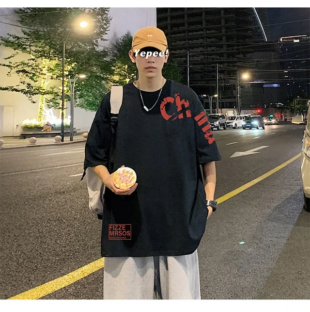 Men's Loose Cotton Tee HK Style Detail