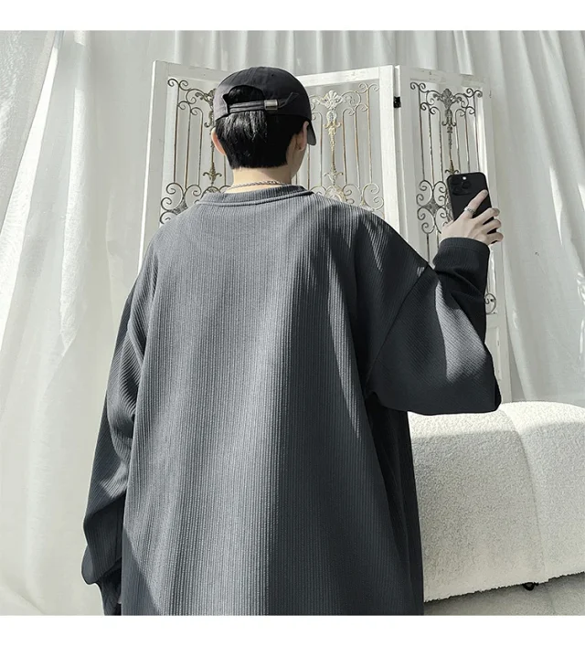 Men's Solid Textured Button-Front Long-Sleeve T-Shirt Detail