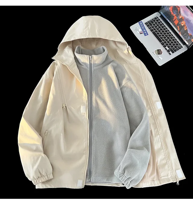 Men's 3-in-1 Waterproof Windproof Outdoor Jacket Detail
