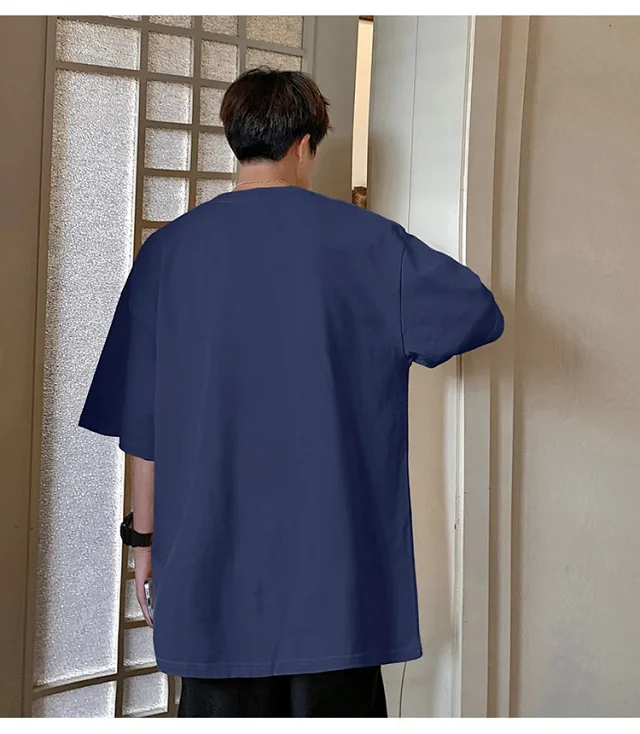 Men's HK Style Oversized Cartoon T-shirt Detail