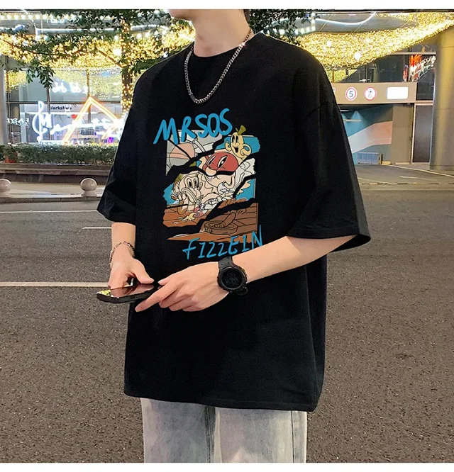Plus Size Men's Summer Cartoon Tee Detail