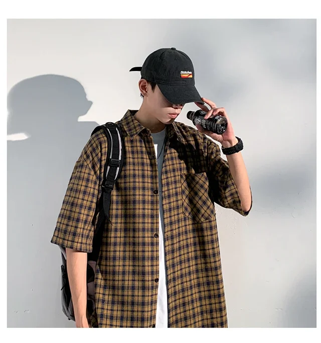 Men's Casual Checked Short Sleeve Shirt Detail