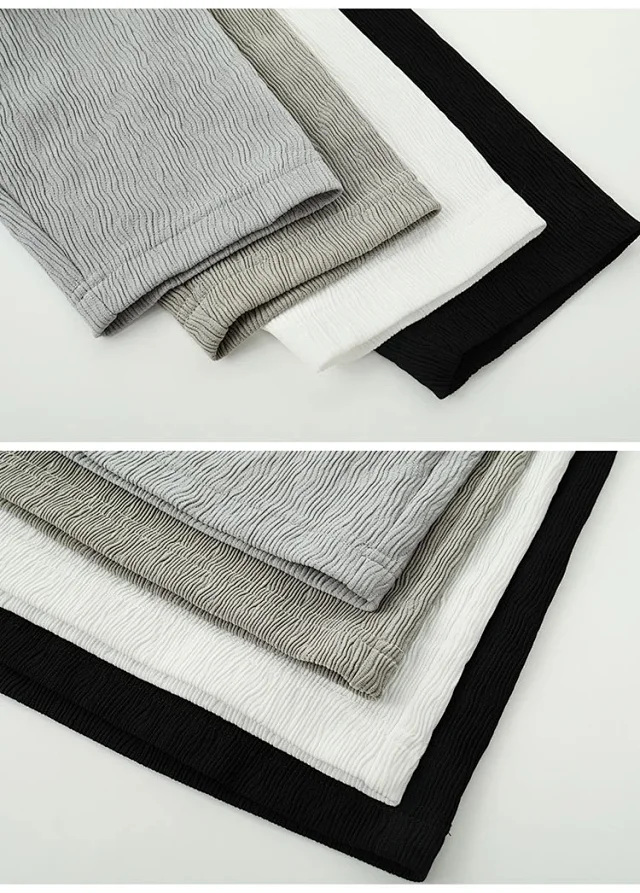 Cleanfit Men's Textured Long Sleeve Tee Detail