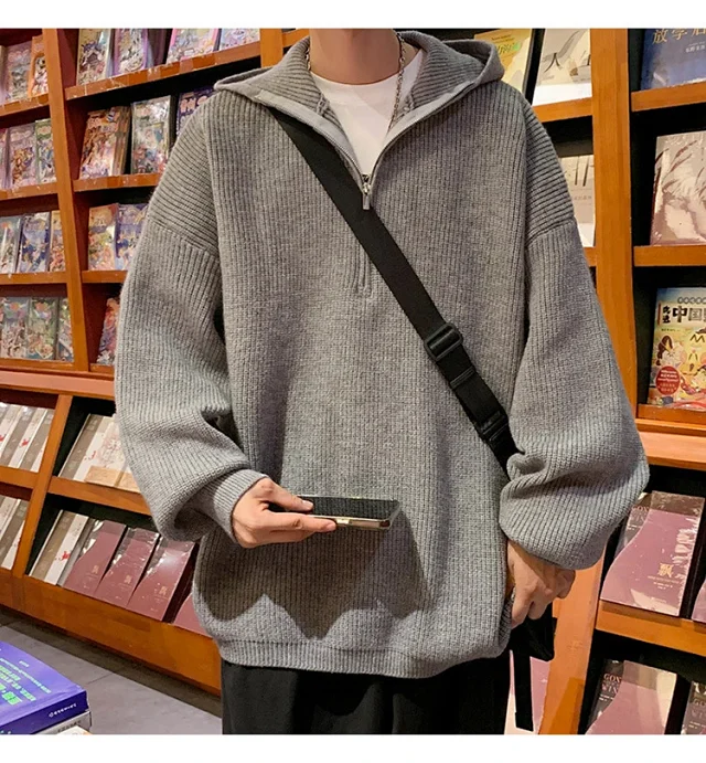 Men's Trendy Relaxed Hooded Half Zip Sweater Detail