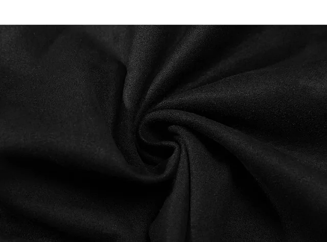 Men's Heavyweight Cotton Sturdy Short-Sleeve Tee Detail