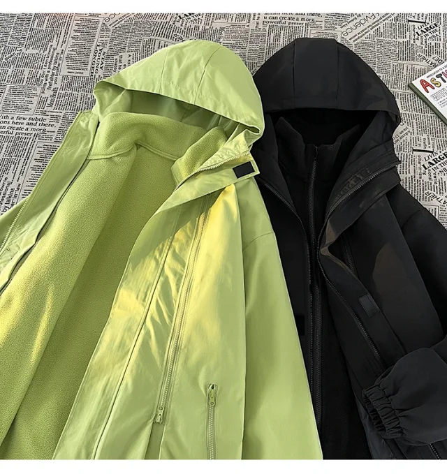 Windproof Waterproof Fleece-Lined Couple's 3-in-1 Jacket Detail