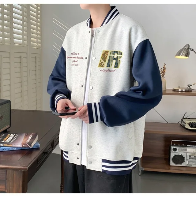 Trendy Men's Oversized Casual Bomber Jacket Detail