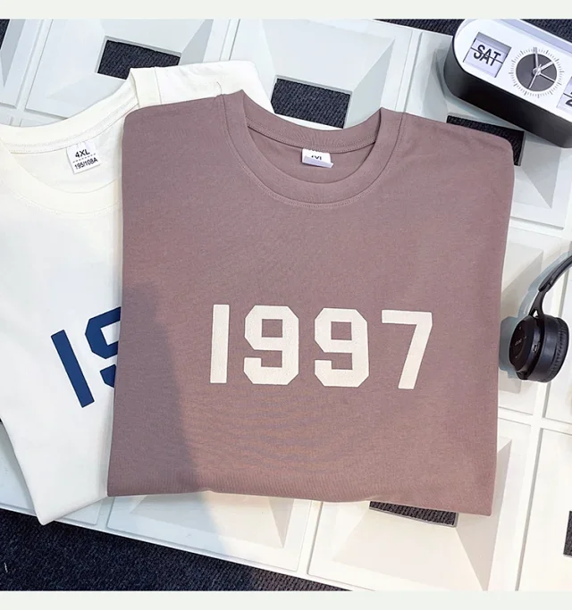 Guochao 1997 Men's HK-Retro Foam-Print Tee Detail
