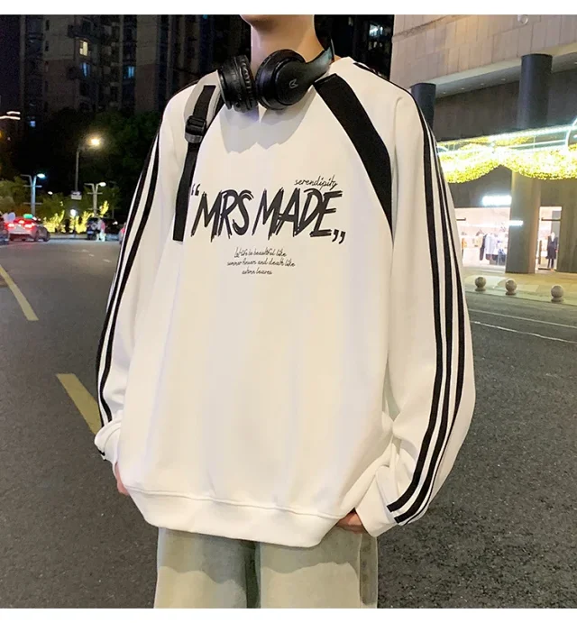 Men's Oversized American Graphic Crewneck Sweatshirt Detail