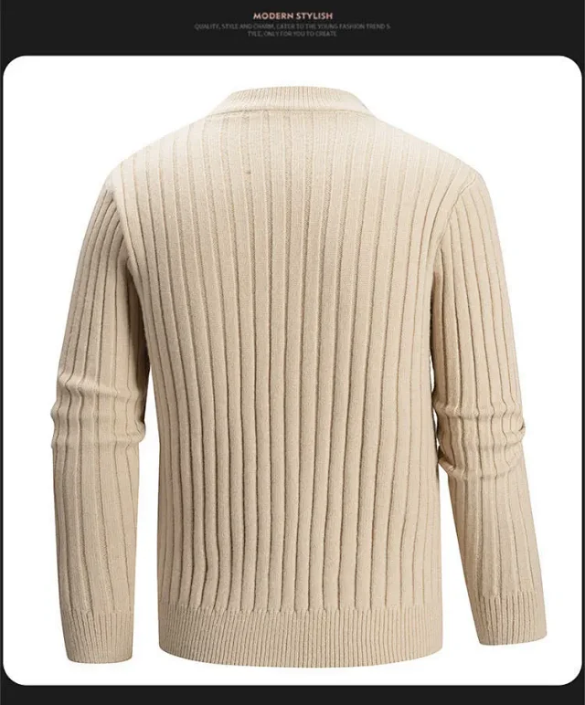 Men's Vintage Argyle Casual Sweater Detail