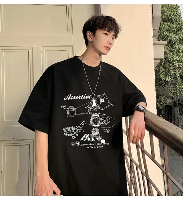 Men's HK Style Oversized Cartoon T-shirt Detail
