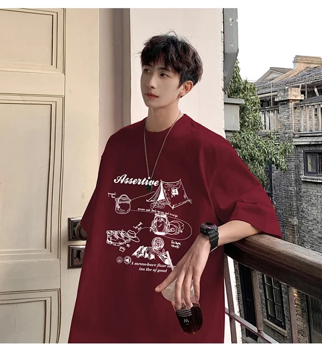 Men's HK Style Oversized Cartoon T-shirt Detail
