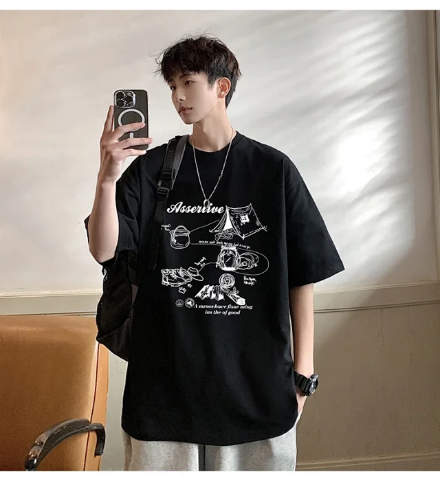 Men's HK Style Oversized Cartoon T-shirt Detail