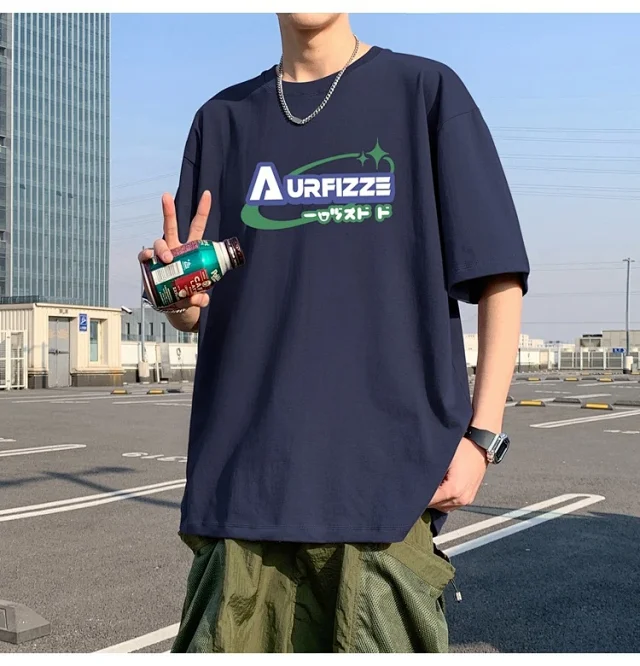Men's Lightweight Cotton Oversized Short-Sleeve Tee Detail