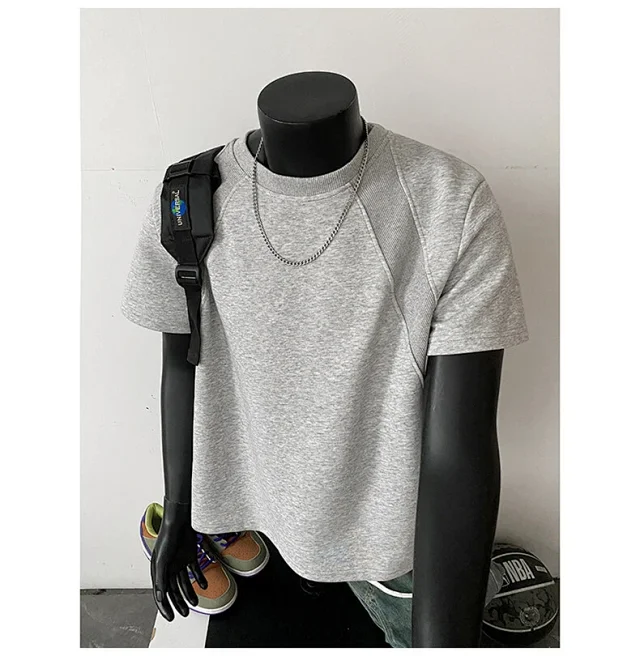 Design Space Cotton Breathable Short-Sleeve Tee Detail