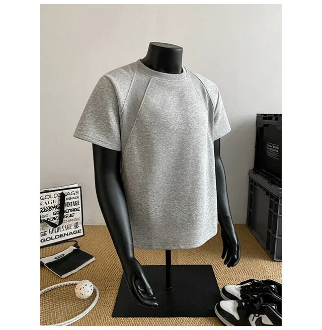 Design Space Cotton Breathable Short-Sleeve Tee Detail