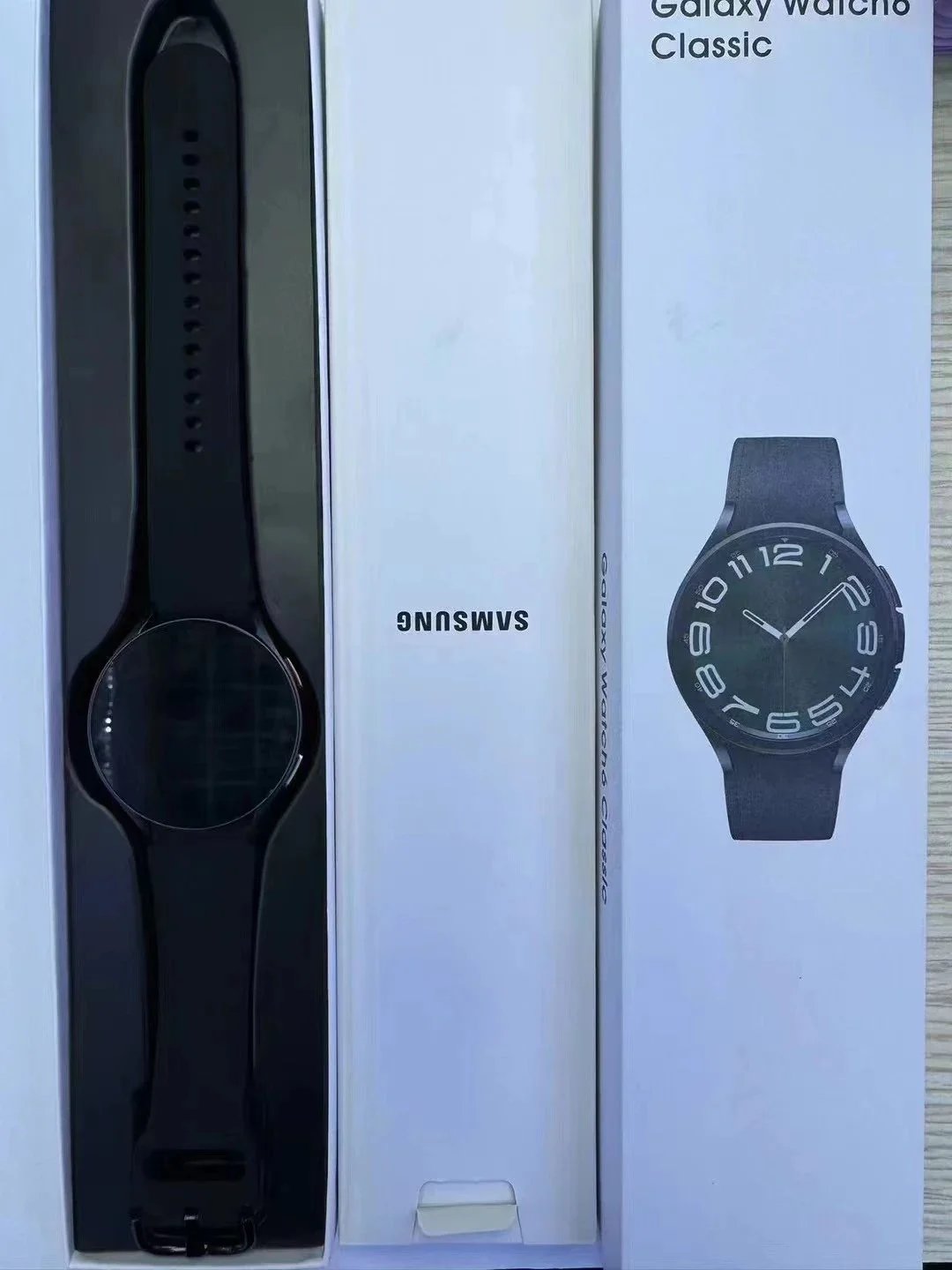Unbranded Smartwatches Round touchscreen smartwatch with silicone strap image 6