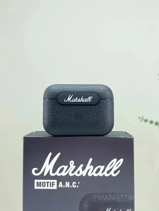 Marshall Headphones Motif A.N.C. True Wireless Earbuds product detail image 3