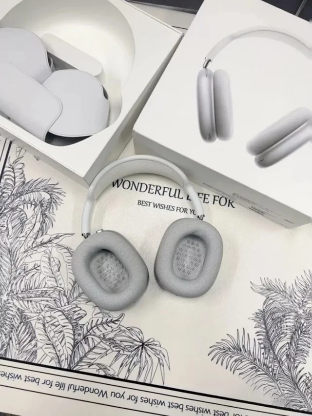 Unbranded Headphones Over-ear with mesh canopy headband product detail image 12