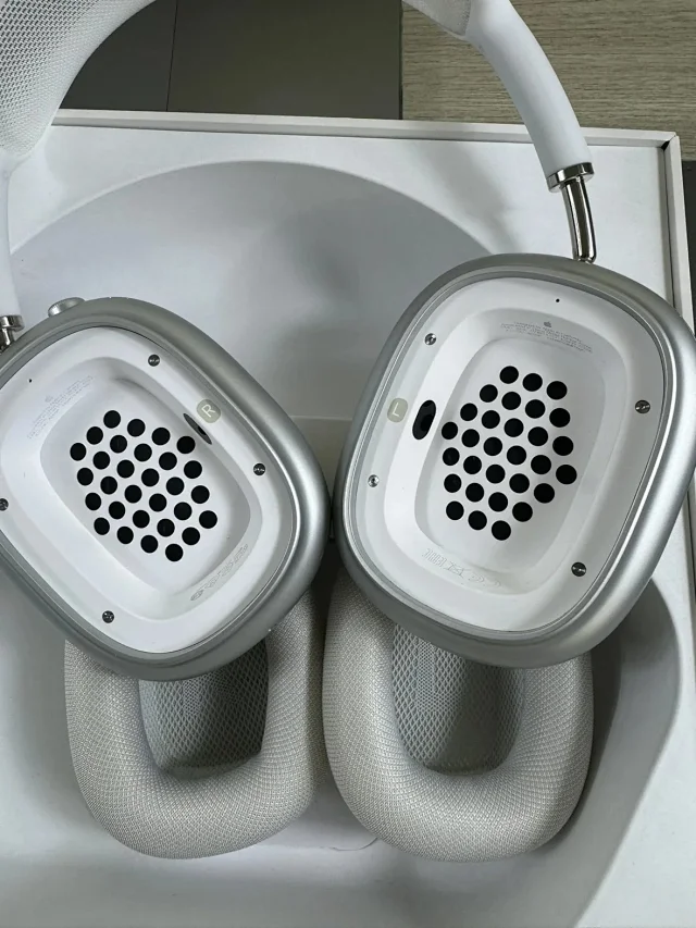 Unbranded Headphones Over-ear with mesh canopy headband product detail image 14