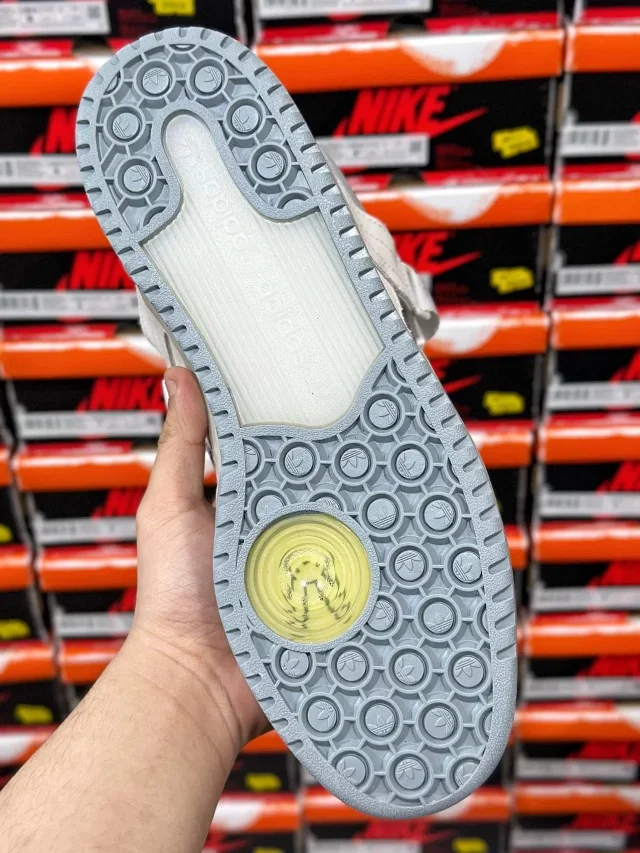 Adidas Forum 84 and Campus product detail image 17