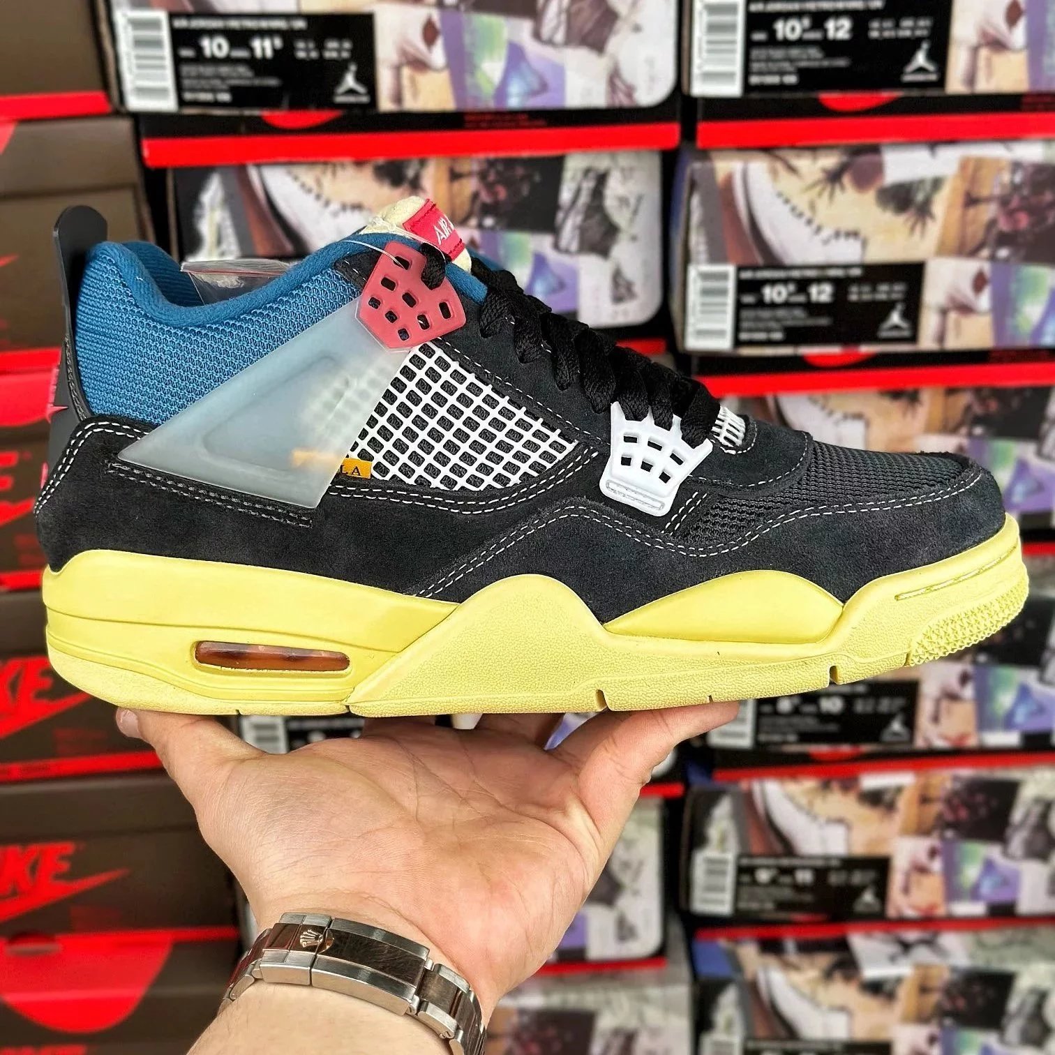 Union x AJ4 Off Noir Black and Blue DC9533-001