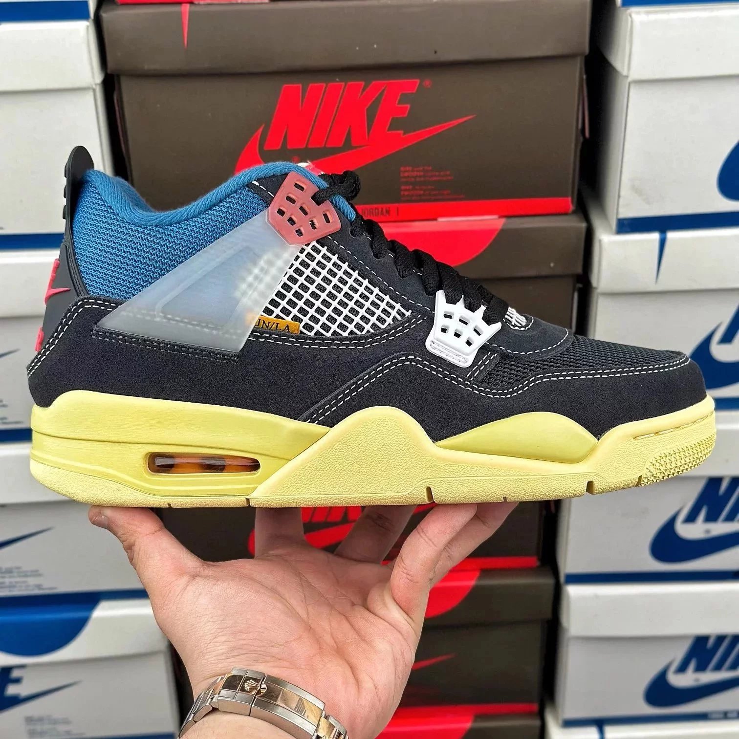 Union x AJ4 Off Noir Black and Blue DC9533-001