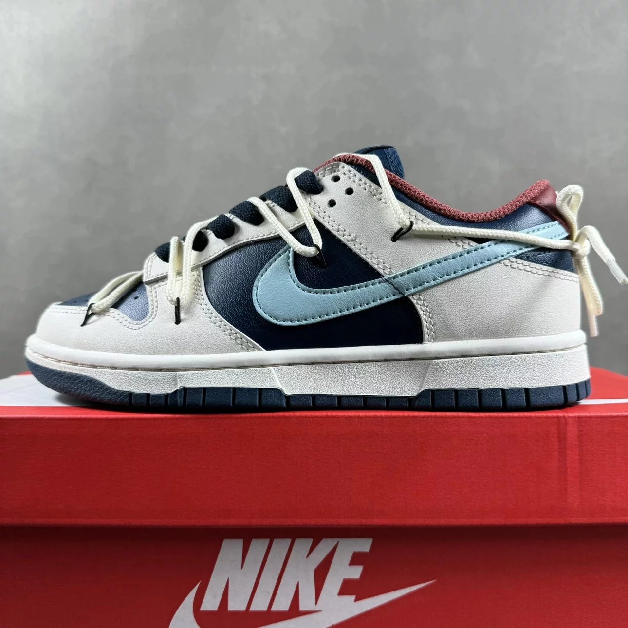 Dunk Low Blue Danube Strap Item No. DD1503-602