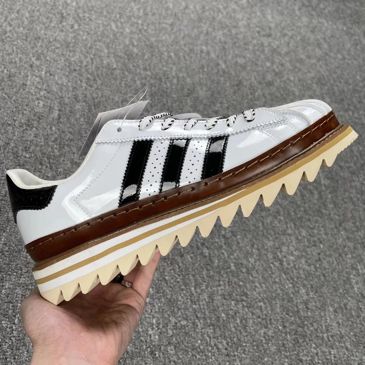 YH version CLOT x Adidas originals Superstar Edison joint shell head