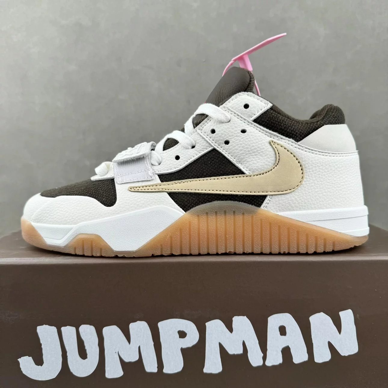 Travis Scott x Jordan AJ Cut The Check TS倒钩联名魔术贴篮球鞋 货号 FZ8117-100