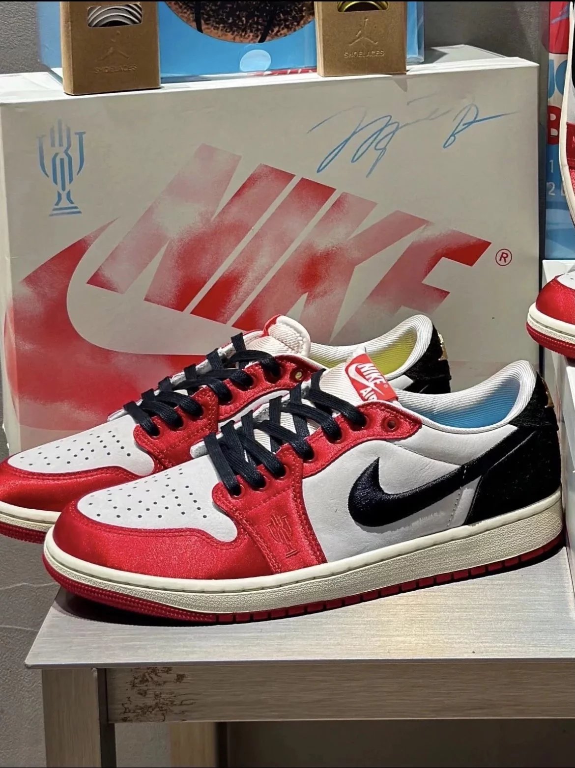 DT version Trophy Room x Air Jordan 1 Low OG white black red son of Jordan!
