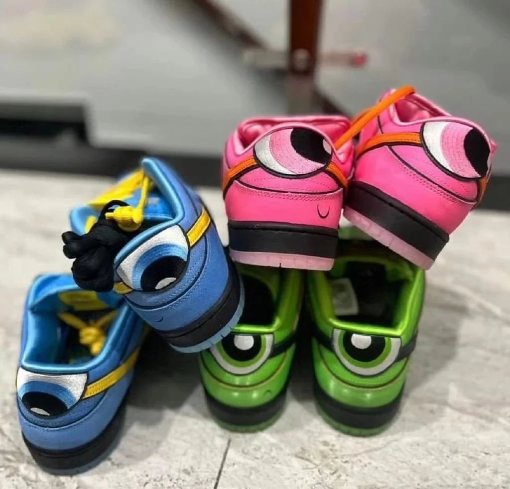 The Powerpuff Girls x Dunk Low Pro SB