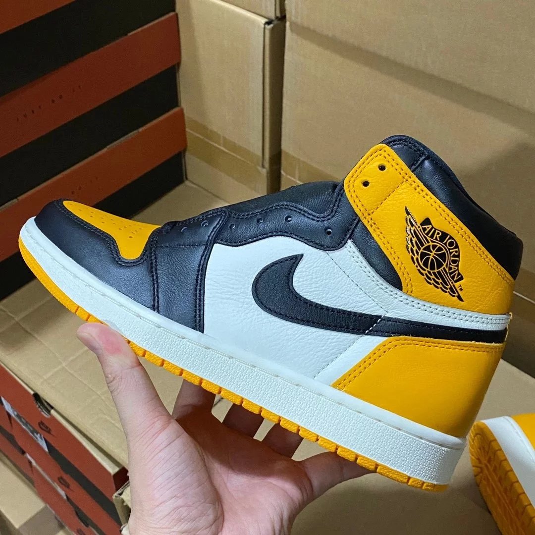 [Special offer non-returnable] Ljr version! aj1 taxi yellow size 40.5-47.5 brand new whole order 10th anniversary special offer! This color matching will not be replenished in the future, buy it and cherish it
