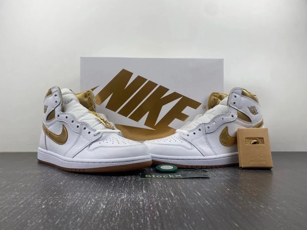 R Air Jordan 1 Retro HI AND FD2596-107 36-47.5